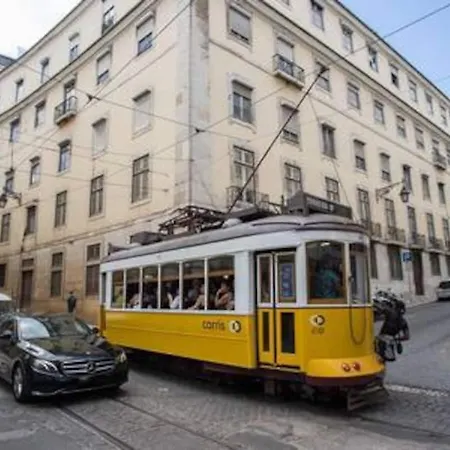 Downtown - Chiado & Me 2