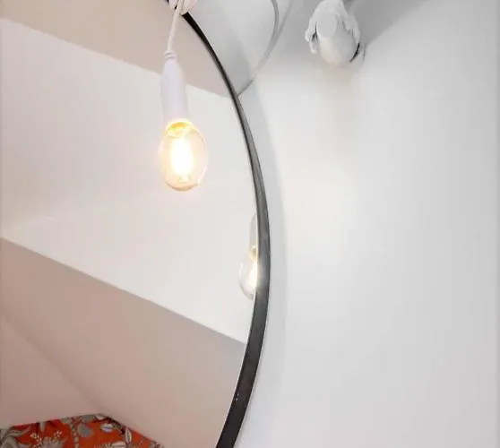 Apartment Downtown - Chiado & Me 2 *